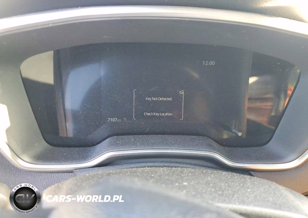 2025 Toyota Corolla Cross Xle VIN:7MUDAAAG3SV125693 - 9