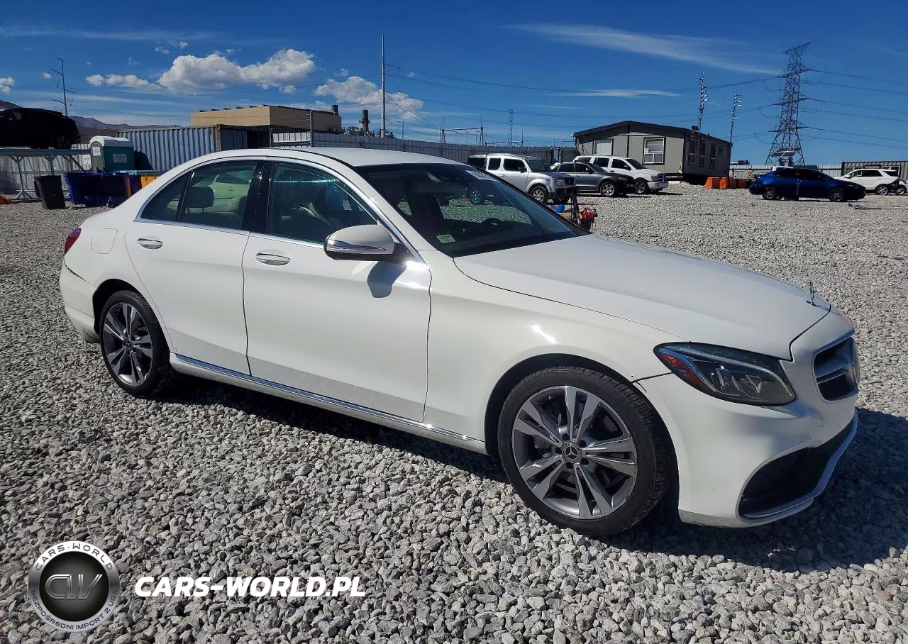 2017 Mercedes-Benz C 300 4Matic VIN:55SWF4KB9HU229870 - 4