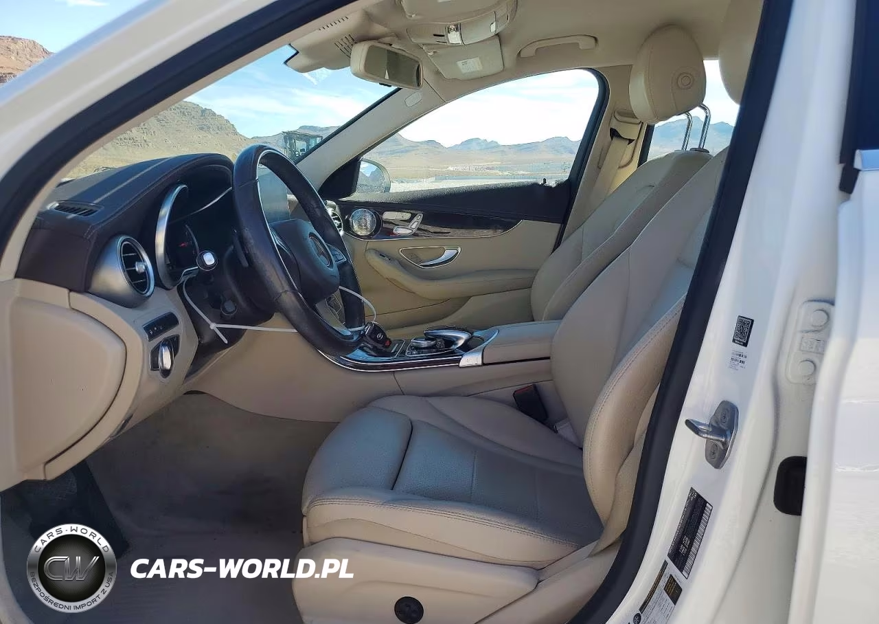2017 Mercedes-Benz C 300 4Matic VIN:55SWF4KB9HU229870 - 7