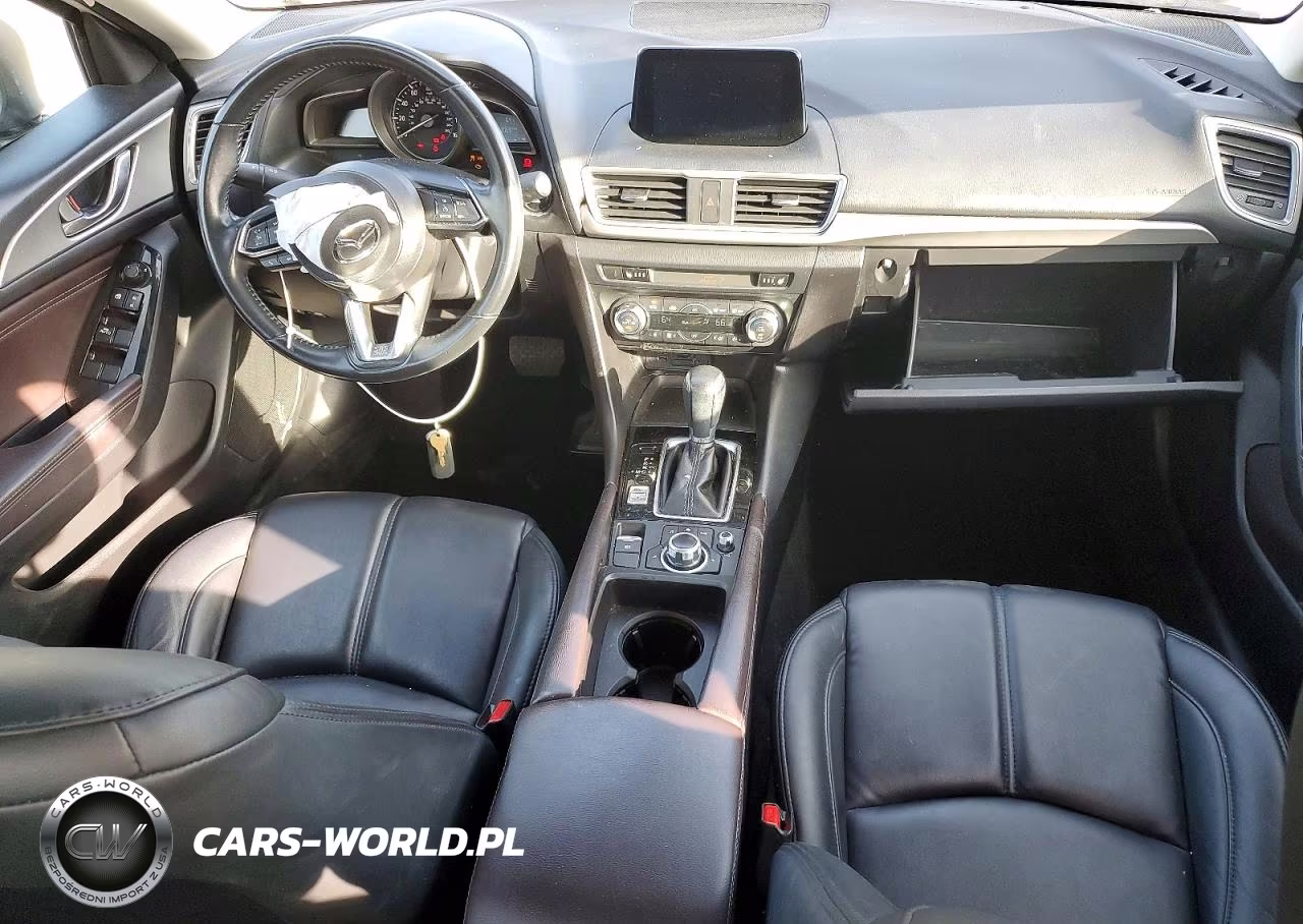 2018 Mazda 3 Touring VIN:3MZBN1V33JM210557 - 8