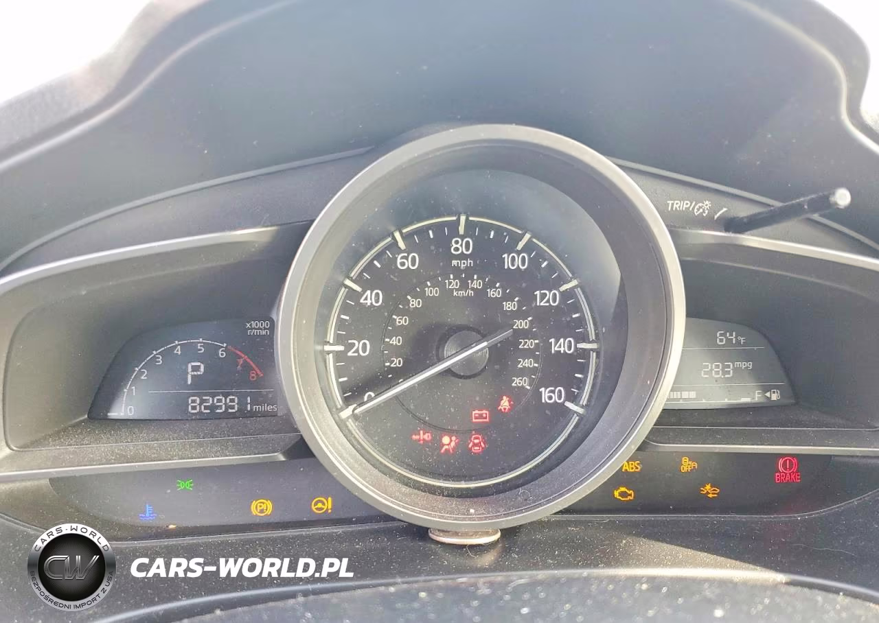 2018 Mazda 3 Touring VIN:3MZBN1V33JM210557 - 9