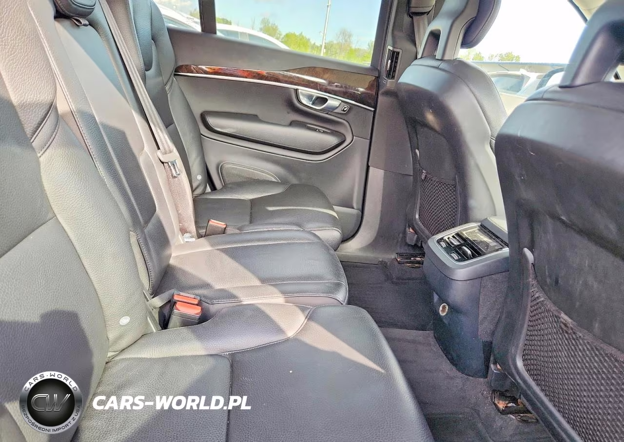 2017 Volvo Xc90 T6 VIN:YV4A22PK9H1169924 - 11