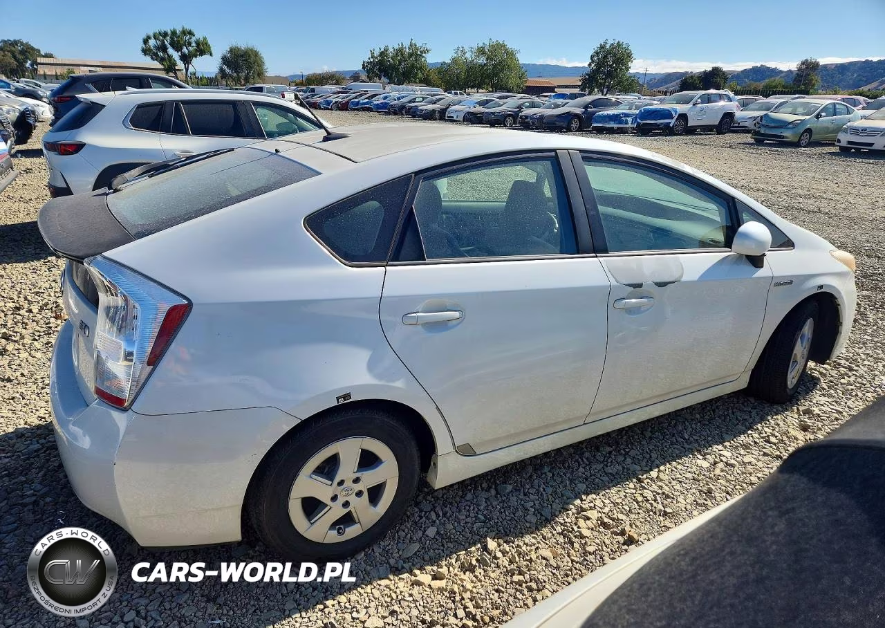 2010 Toyota Prius Ii VIN:JTDKN3DU2A0095042 - 3