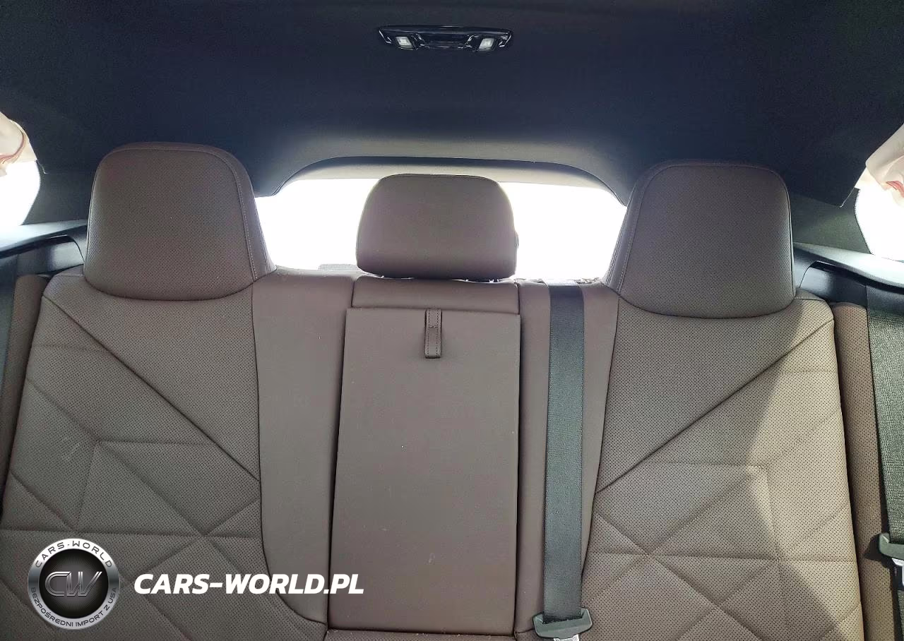 2022 BMW Ix xDrive50 VIN:WB523CF07NCJ69734 - 10