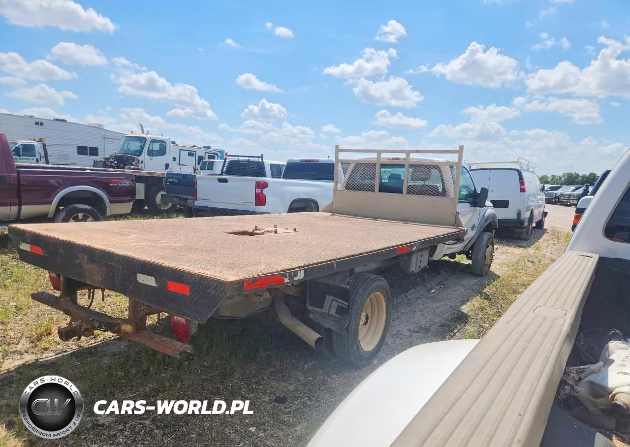 2011 Ford F-450 Super Duty VIN:1FDUF4GT0BEA43374 - 3