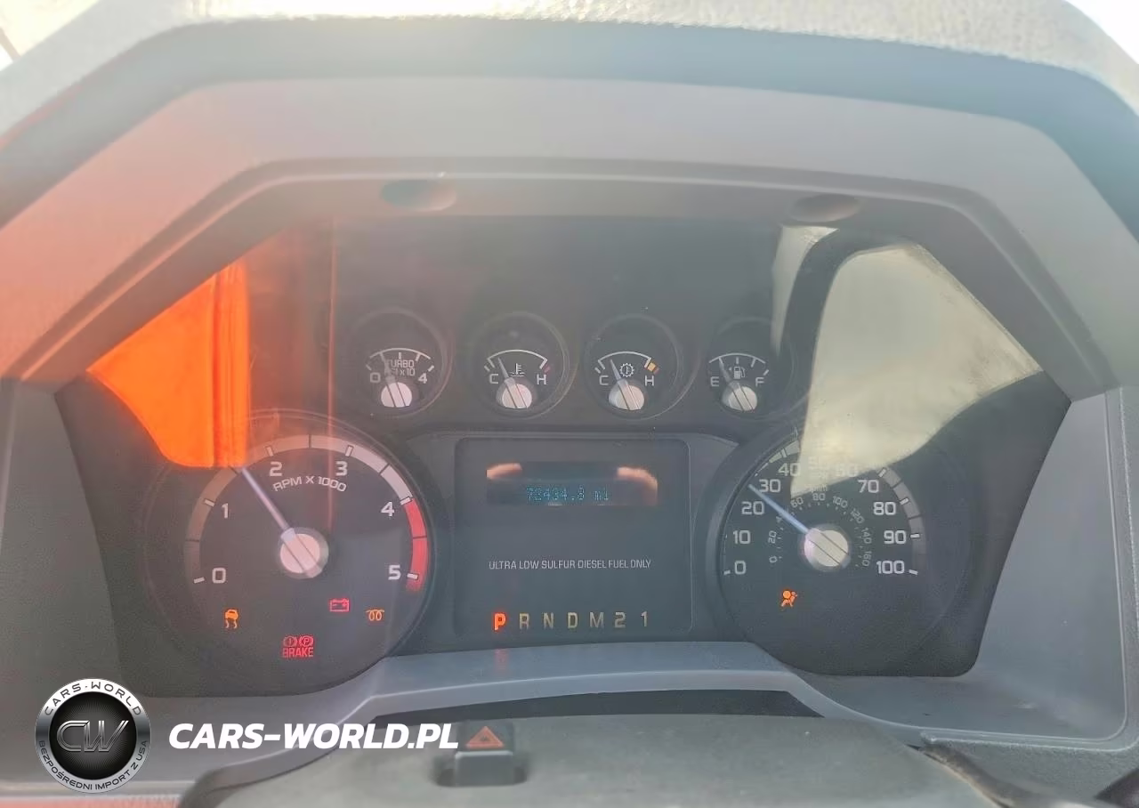 2011 Ford F-450 Super Duty VIN:1FDUF4GT0BEA43374 - 9
