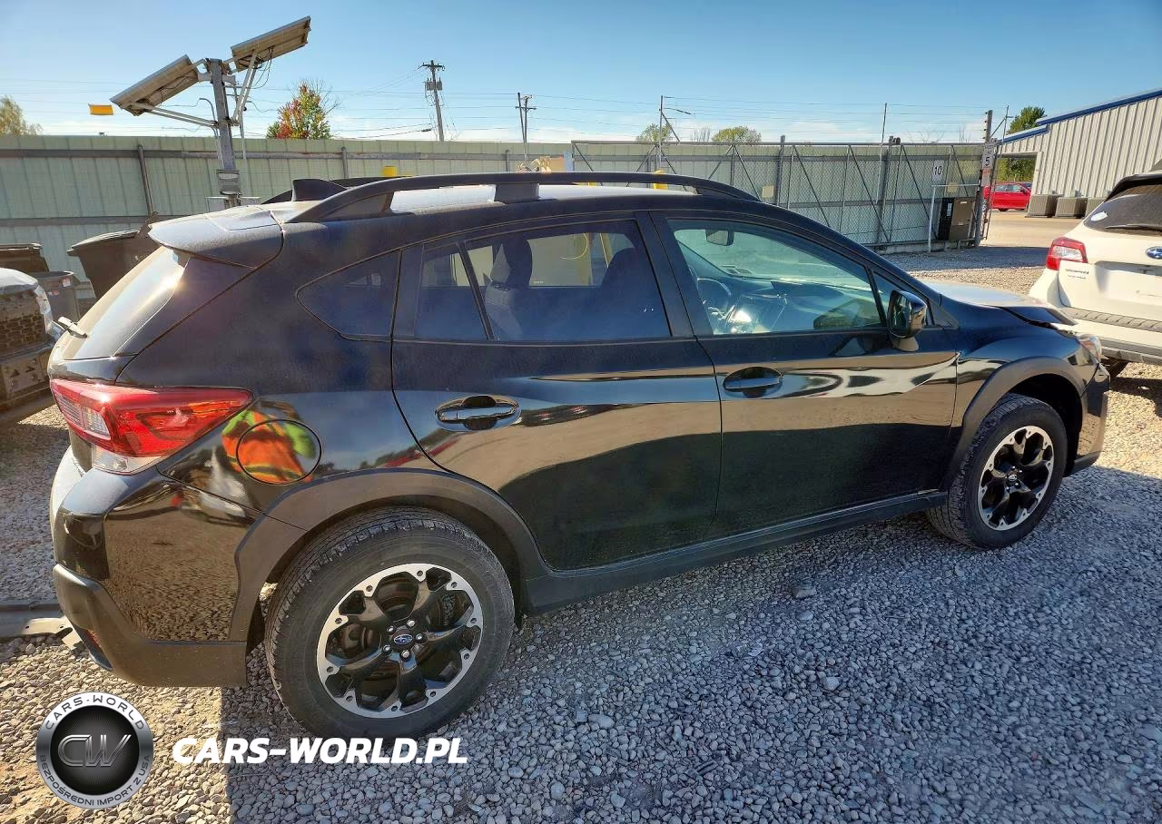 2023 Subaru Crosstrek Premium VIN:JF2GTAPC3P8267447 - 3