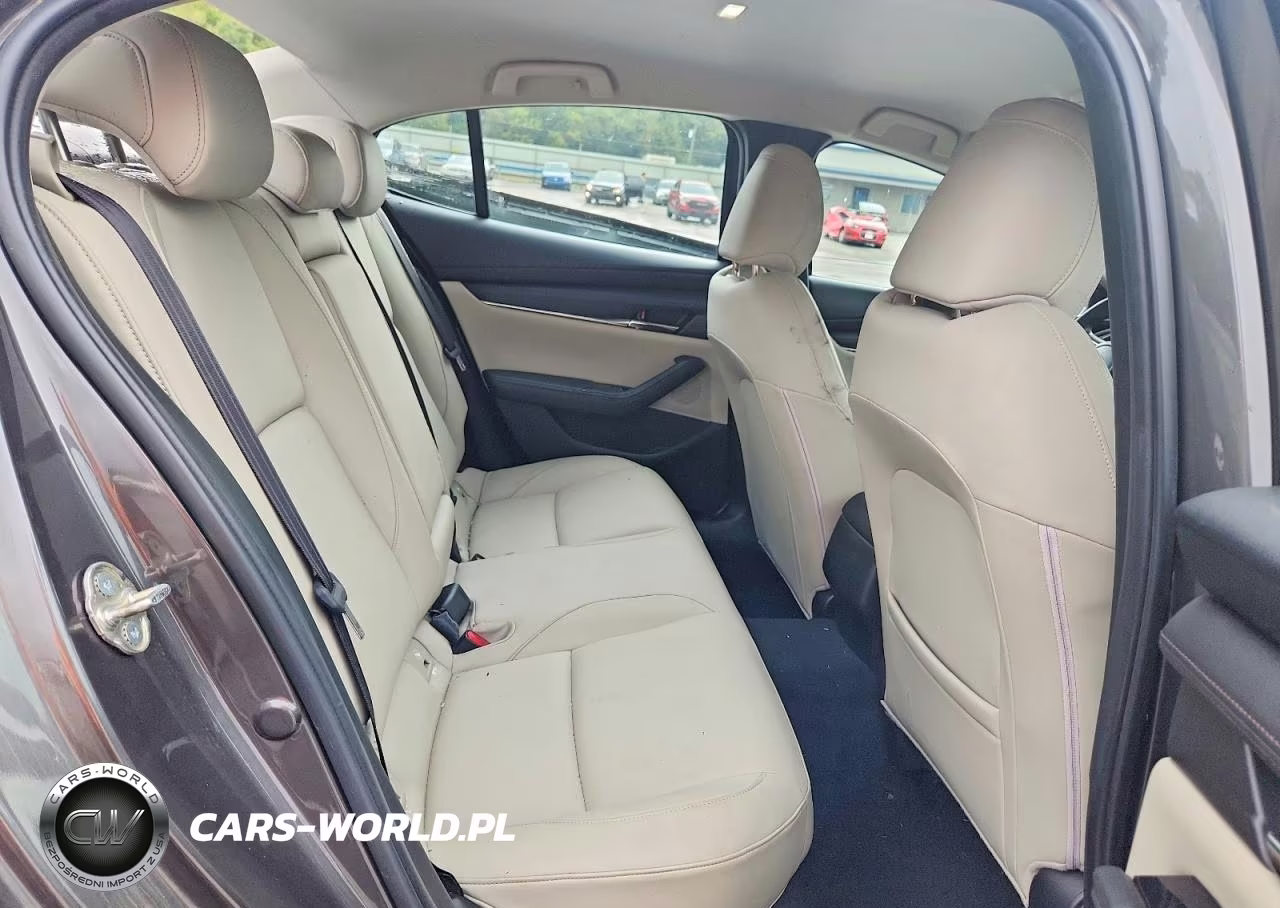 2020 Mazda 3 Preferred VIN:JM1BPBDMXL1162973 - 10