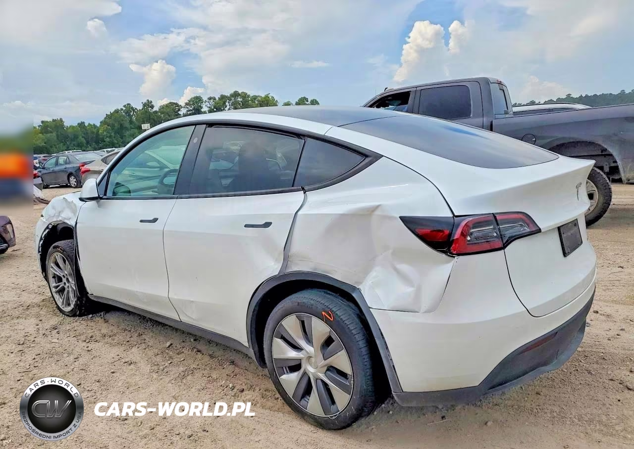 2023 Tesla Model Y VIN:7SAYGDEEXPA057375 - 2
