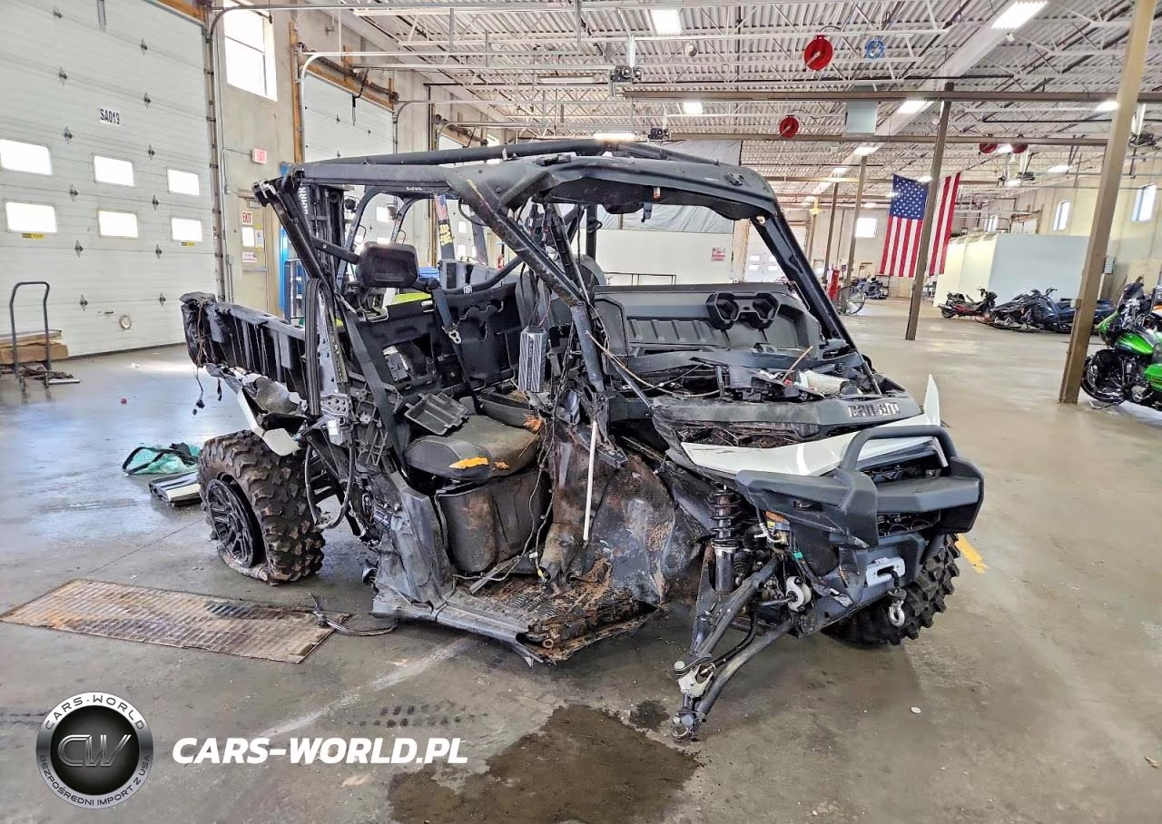 2026 Can-Am Defender Utility Vehicle VIN:3JBKVAX43TK008098 - 1