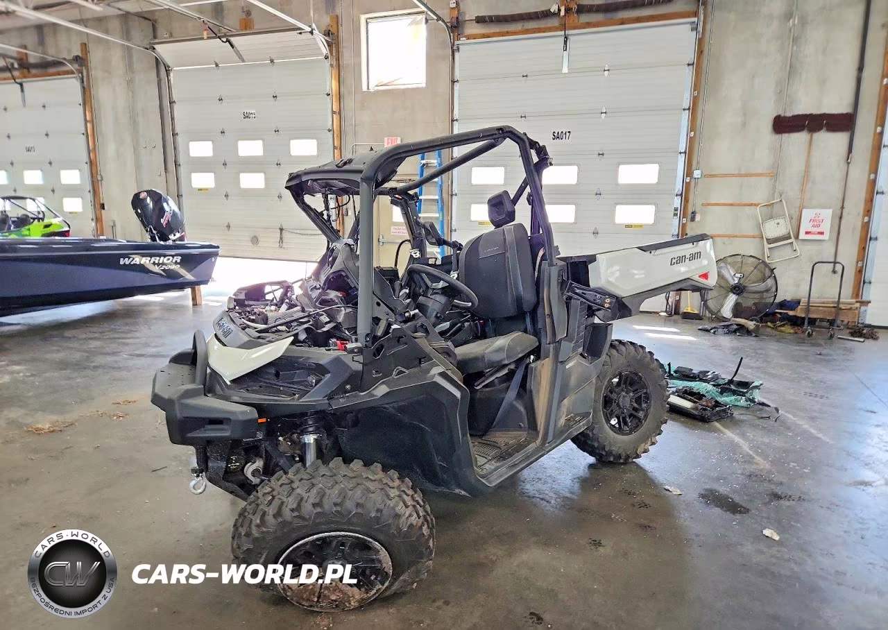 2026 Can-Am Defender Utility Vehicle VIN:3JBKVAX43TK008098 - 2