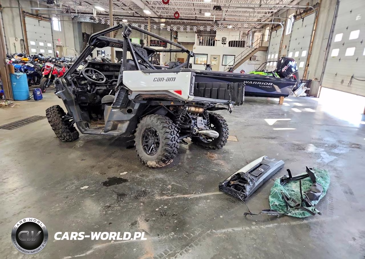 2026 Can-Am Defender Utility Vehicle VIN:3JBKVAX43TK008098 - 3