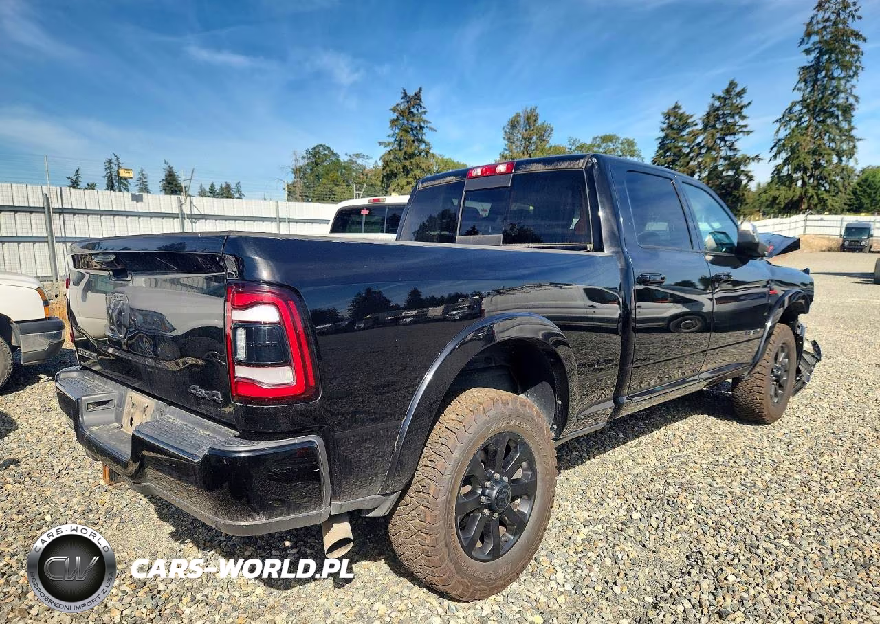 2021 Ram 2500 Laramie VIN:3C6UR5FL8MG658387 - 3