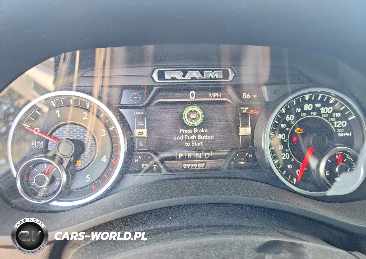 2021 Ram 2500 Laramie VIN:3C6UR5FL8MG658387 - 9