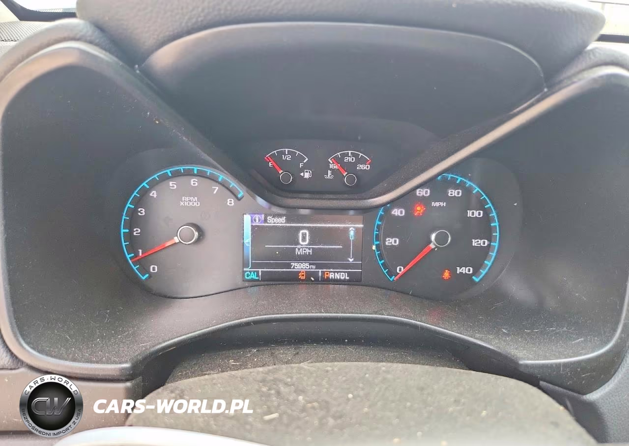 2018 Chevrolet Colorado Z71 VIN:1GCHTDEN0J1112167 - 9