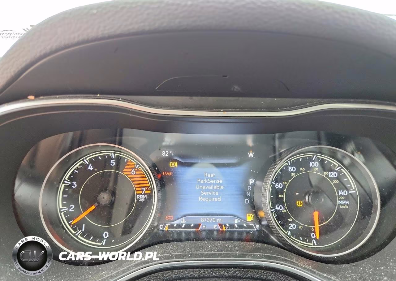 2020 Jeep Cherokee Limited VIN:1C4PJMDN5LD597300 - 9
