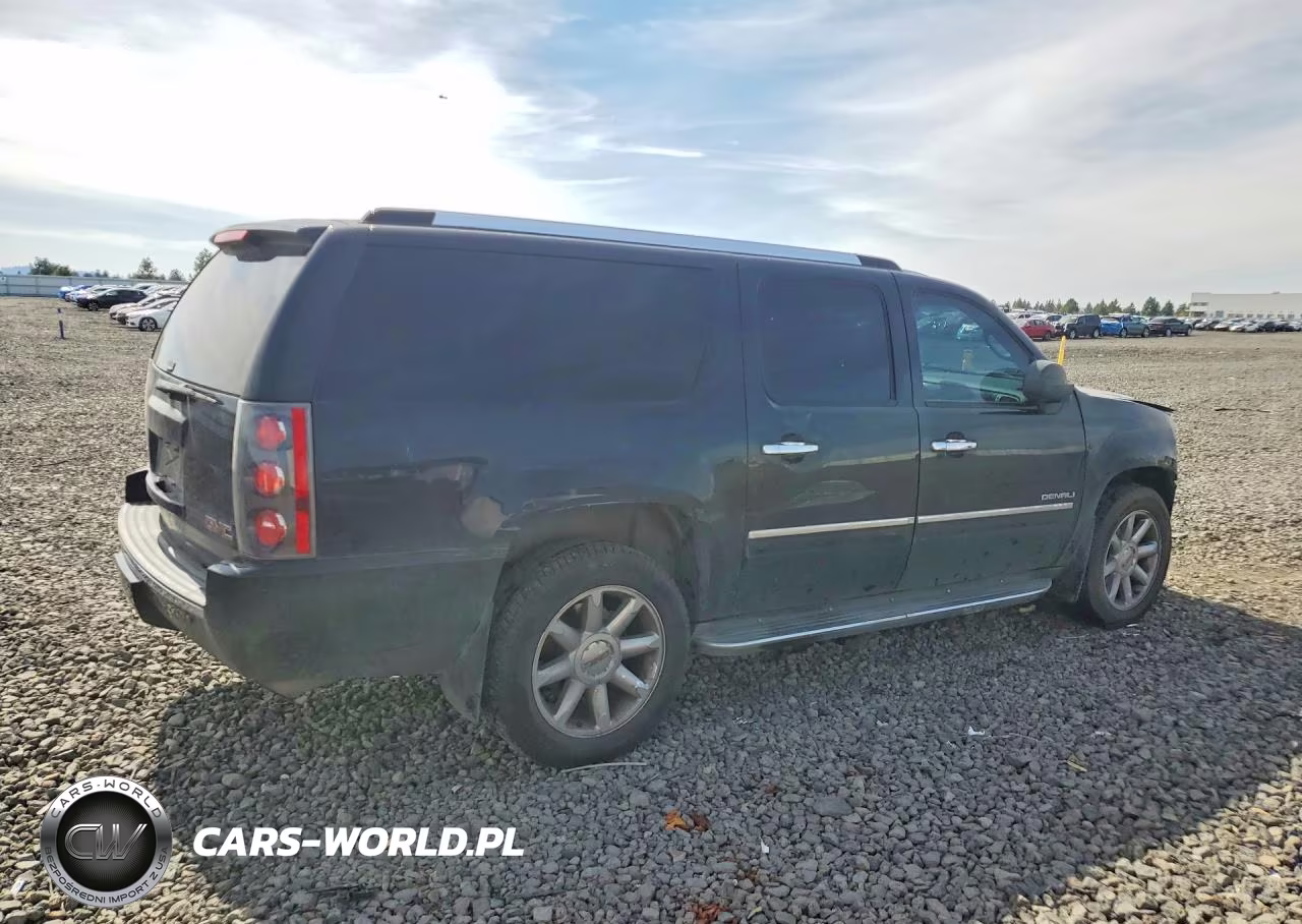 2010 GMC Yukon Xl Denali VIN:1GKUKMEFXAR171761 - 3