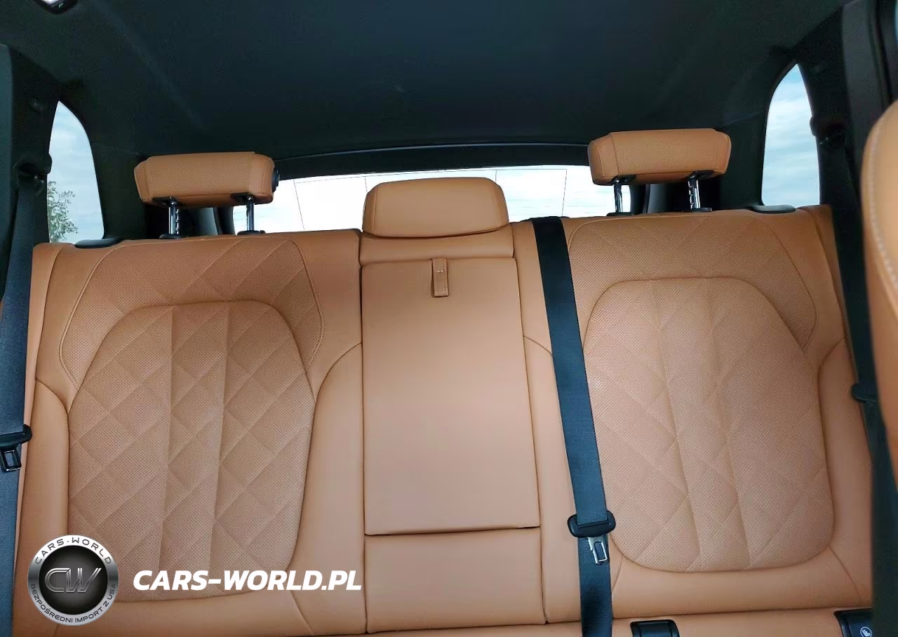 2024 BMW X5 xDrive40I VIN:5UX23EU04R9V13556 - 10