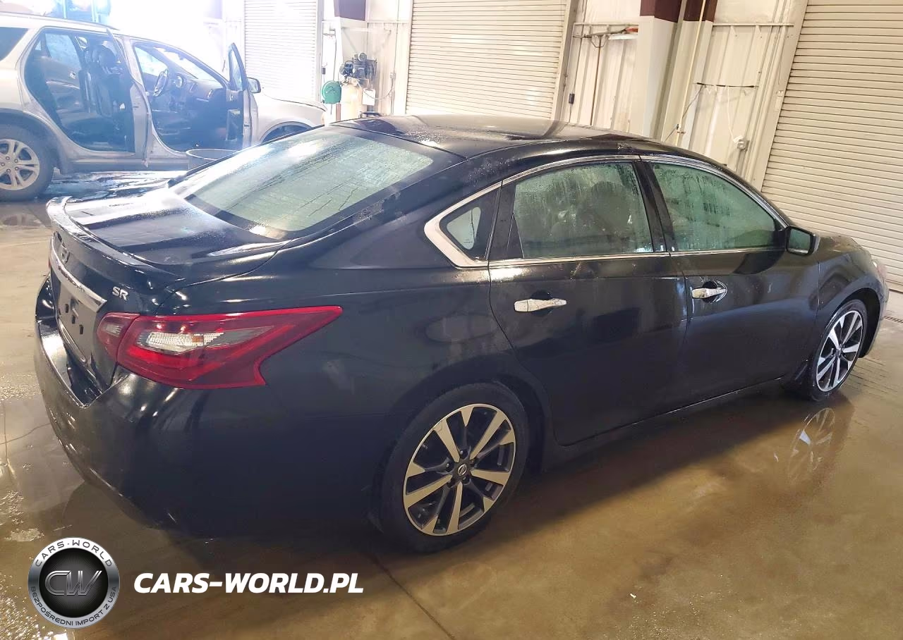 2017 Nissan Altima 2.5 Sr VIN:1N4AL3AP0HN349849 - 3
