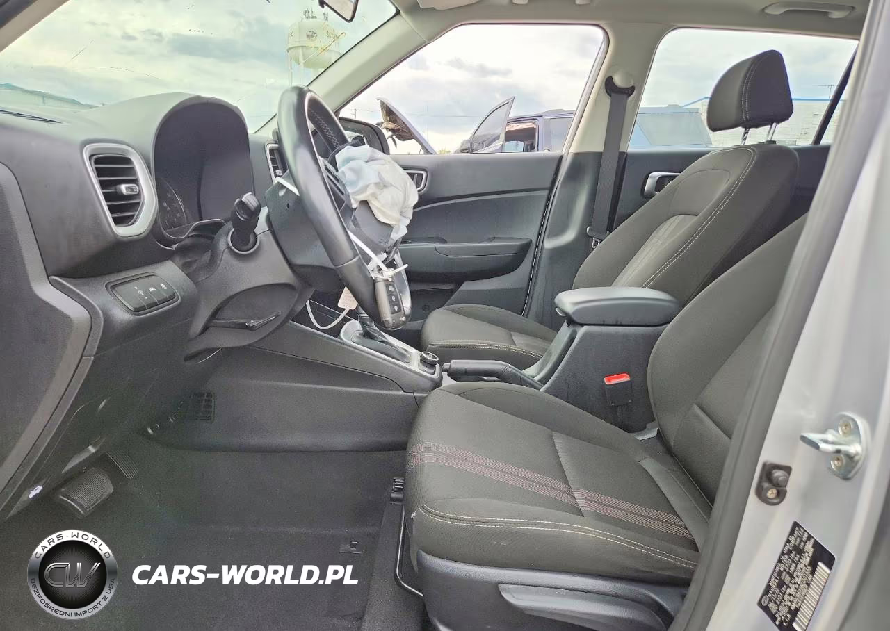 2022 Hyundai Venue Sel VIN:KMHRC8A35NU201555 - 7