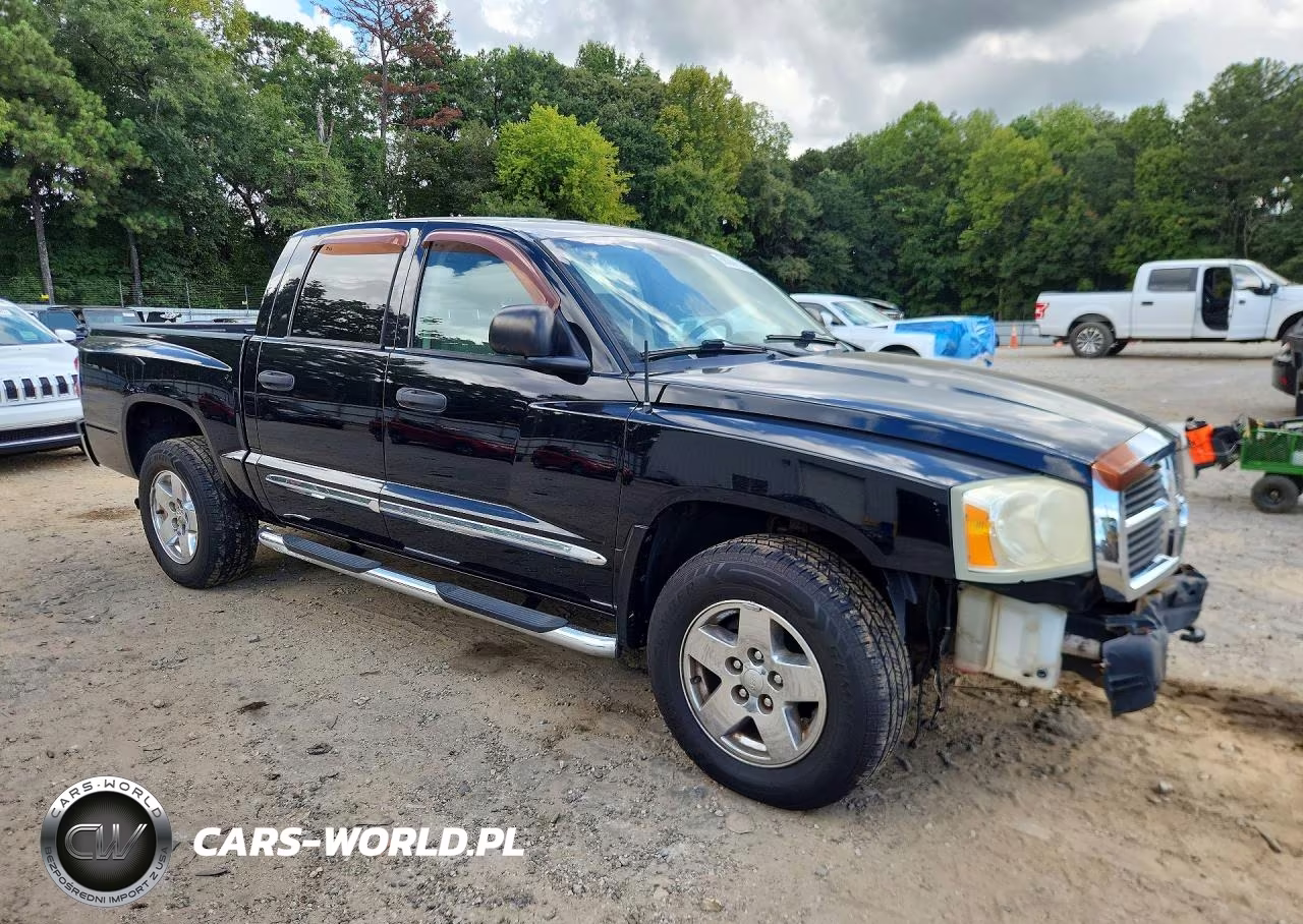 2005 Dodge Dakota Quad Laramie VIN:1D7HE58NX5S230504 - 4