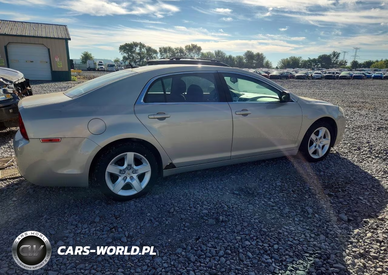 2011 Chevrolet Malibu Ls VIN:1G1ZB5E1XBF312464 - 3