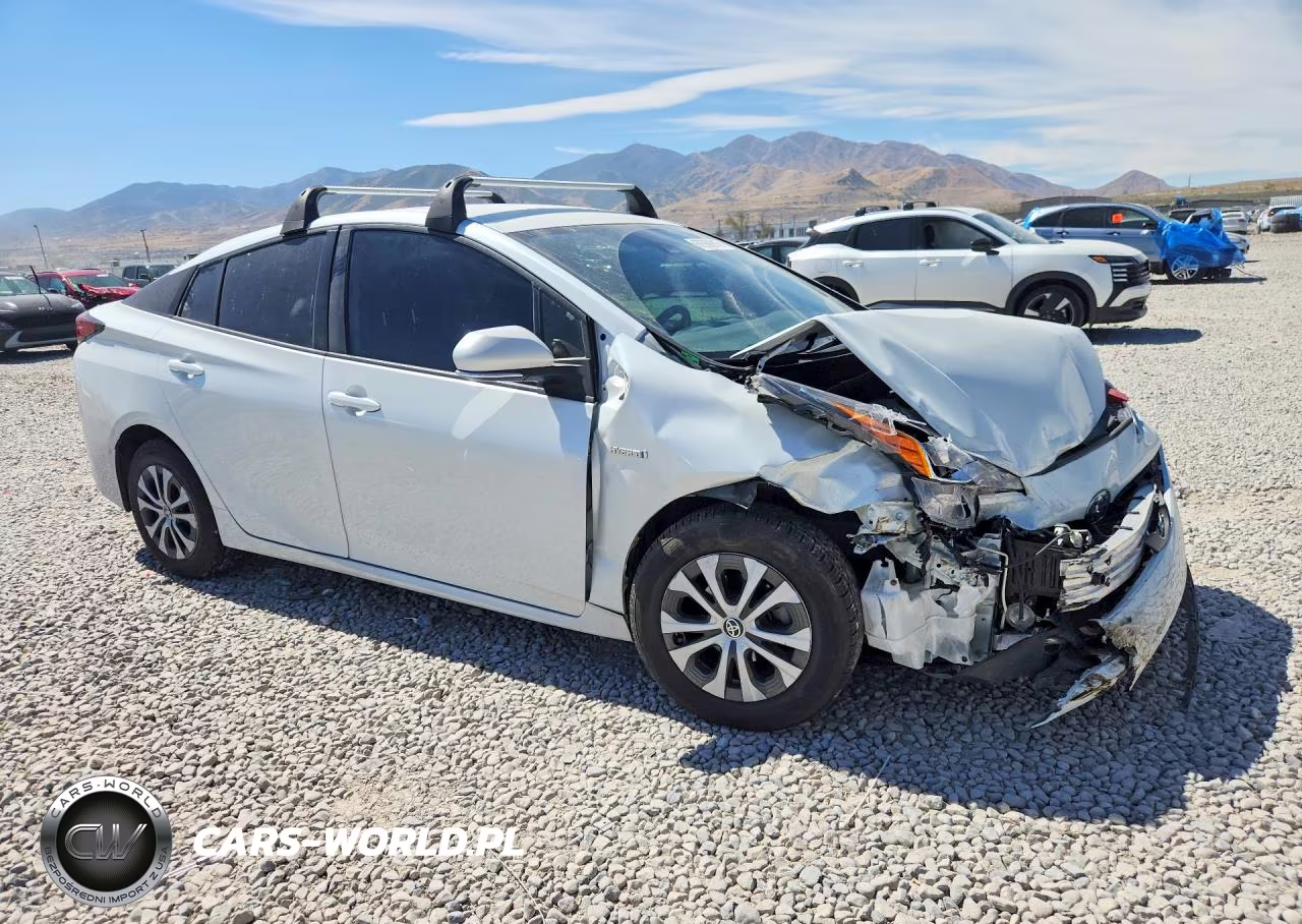 2022 Toyota Prius Le Awd-E VIN:JTDL9MFU3N3039594 - 4