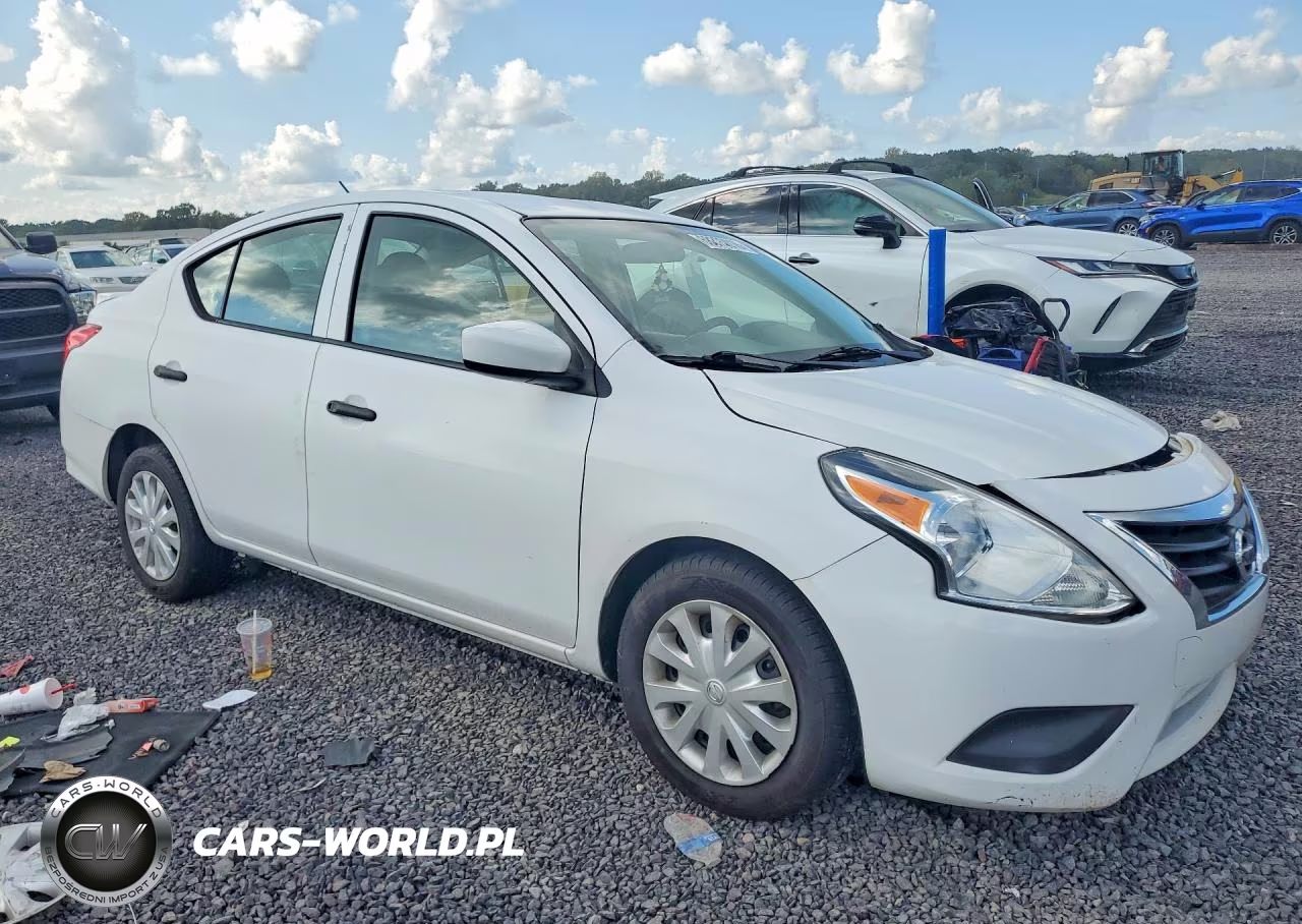 2018 Nissan Versa VIN:3N1CN7AP8JL829778 - 4