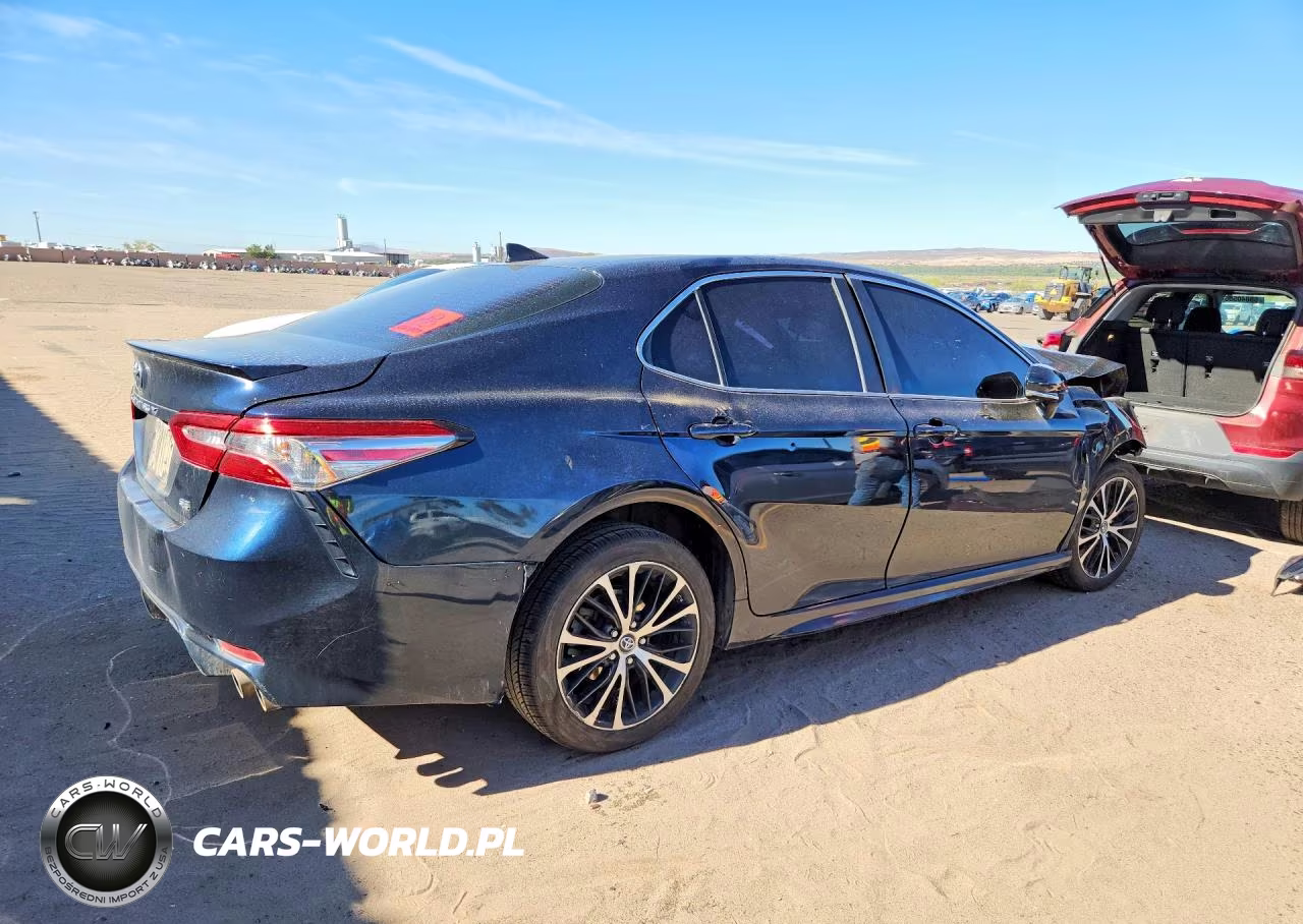 2019 Toyota Camry Se VIN:4T1B11HK2KU735667 - 3