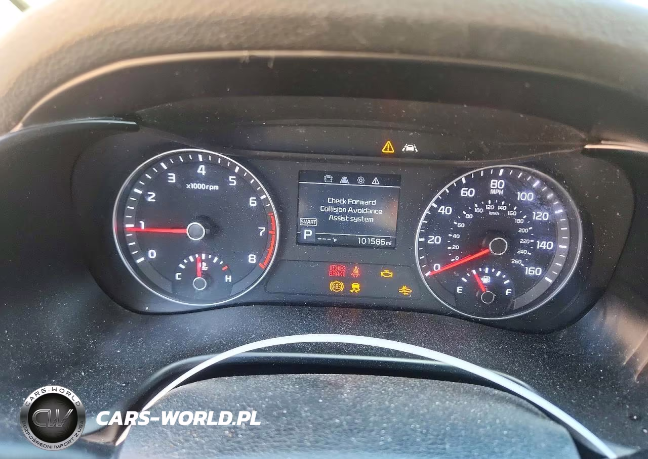 2019 Kia Forte S VIN:3KPF34AD6KE046260 - 9