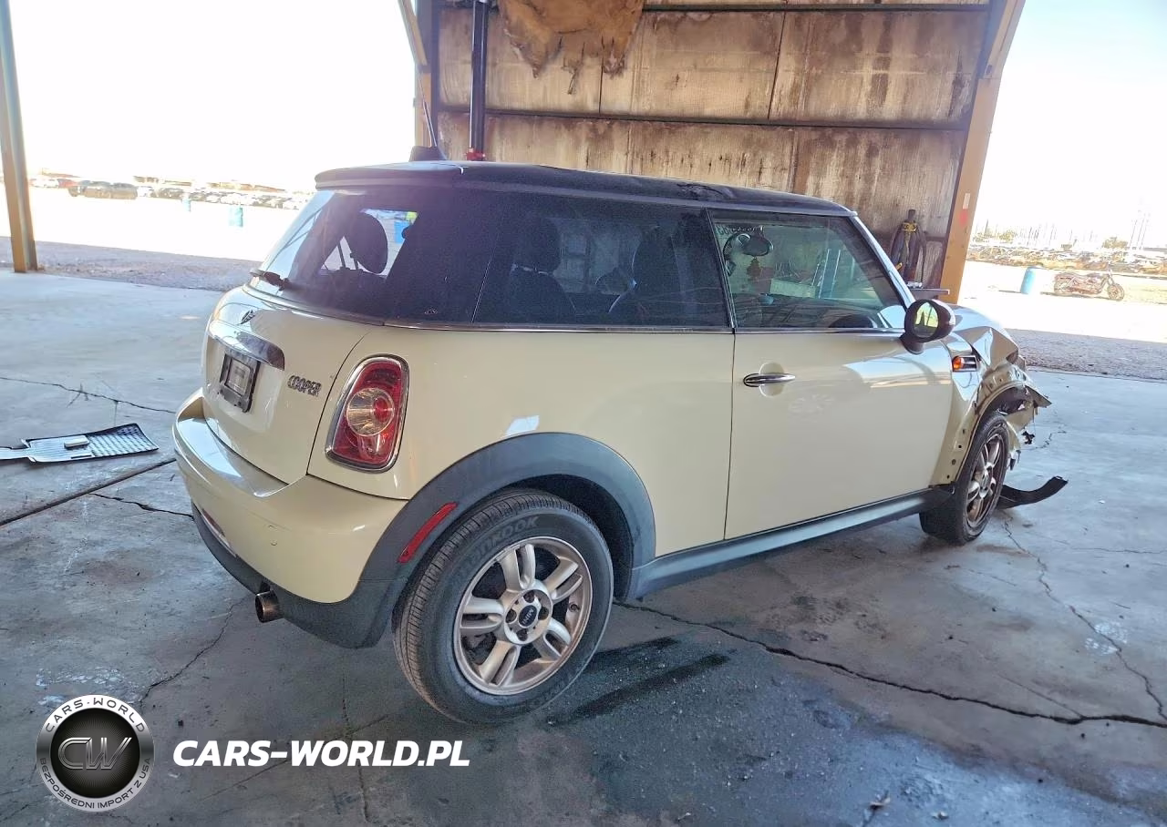 2011 Mini Cooper VIN:WMWSU3C50BT094983 - 3