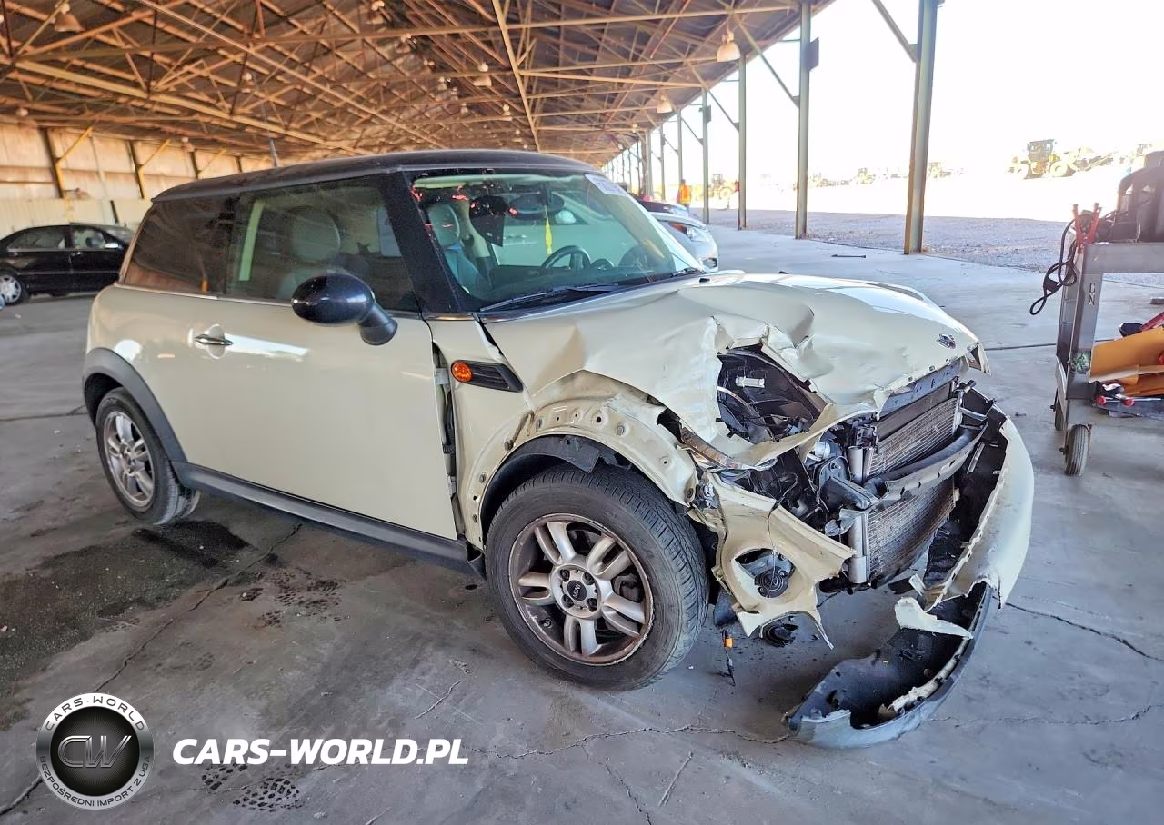 2011 Mini Cooper VIN:WMWSU3C50BT094983 - 4