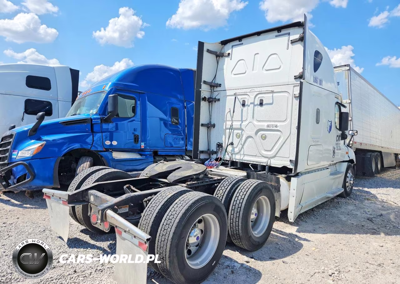 2015 Freightliner Cascadia 125 VIN:3AKJGLD50FSGF3213 - 3