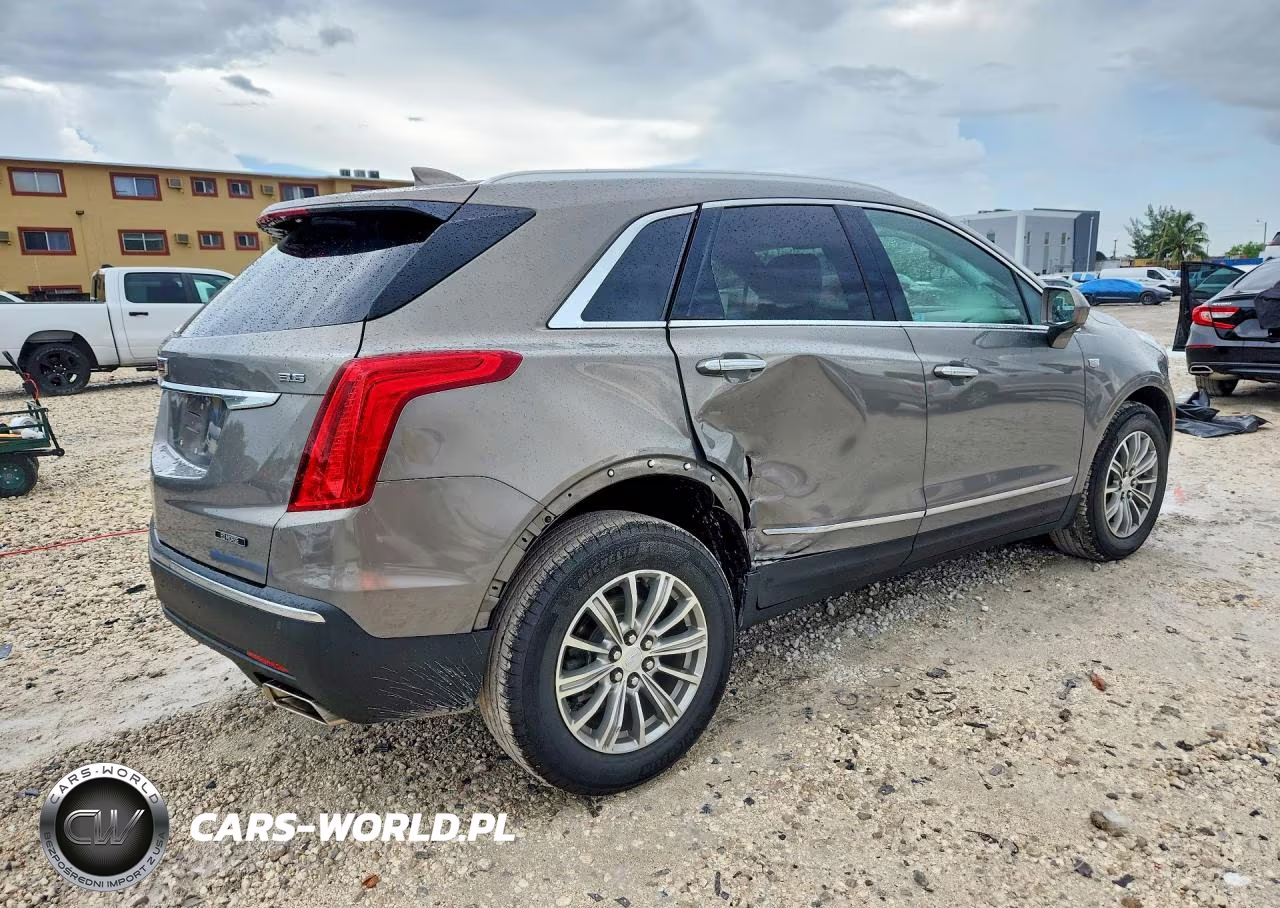 2018 Cadillac Xt5 Luxury VIN:1GYKNCRS3JZ208090 - 3