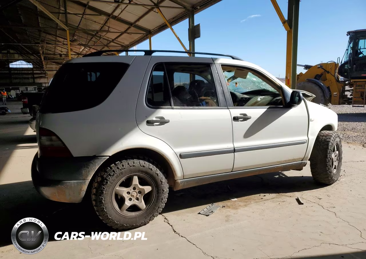 1999 Mercedes-Benz Ml 320 VIN:4JGAB54E9XA128707 - 3