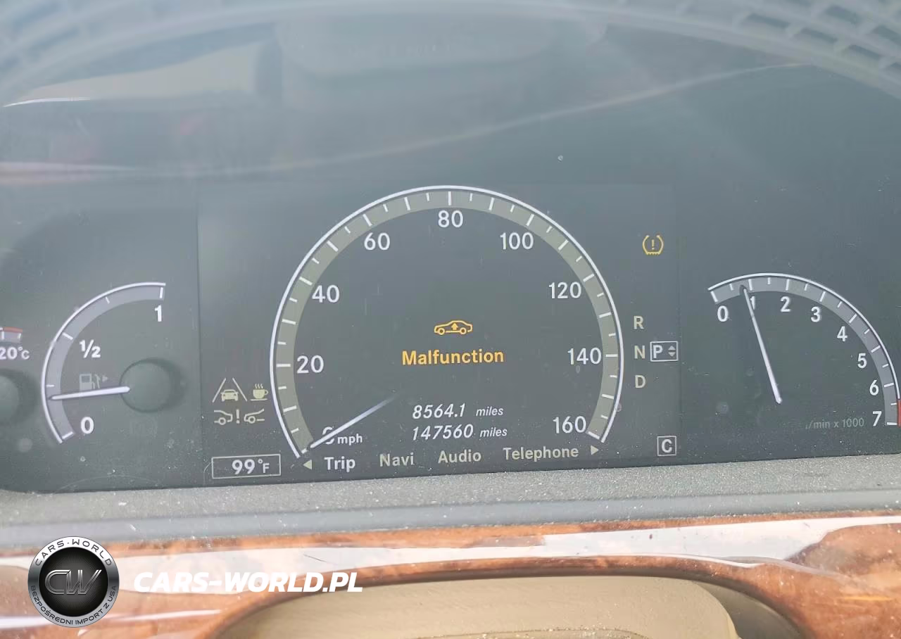 2010 Mercedes-Benz S 550 VIN:WDDNG7BB9AA313154 - 9