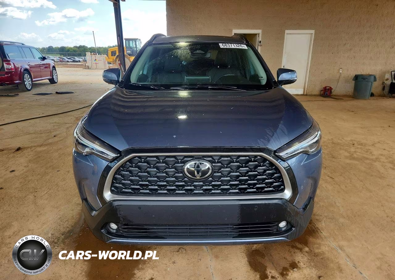 2024 Toyota Corolla Cross Xle VIN:7MUDAAAG1RV085981 - 5