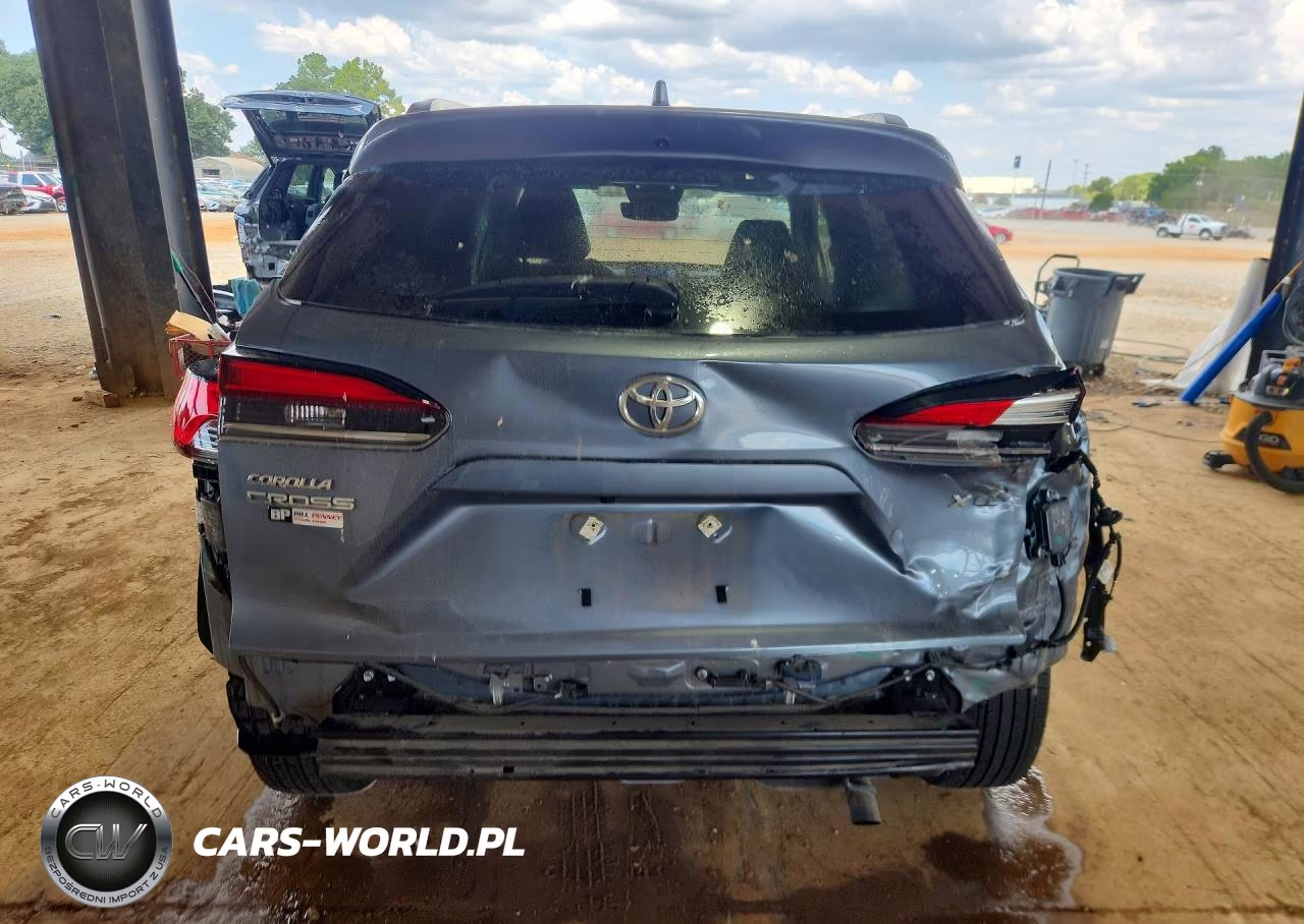 2024 Toyota Corolla Cross Xle VIN:7MUDAAAG1RV085981 - 6