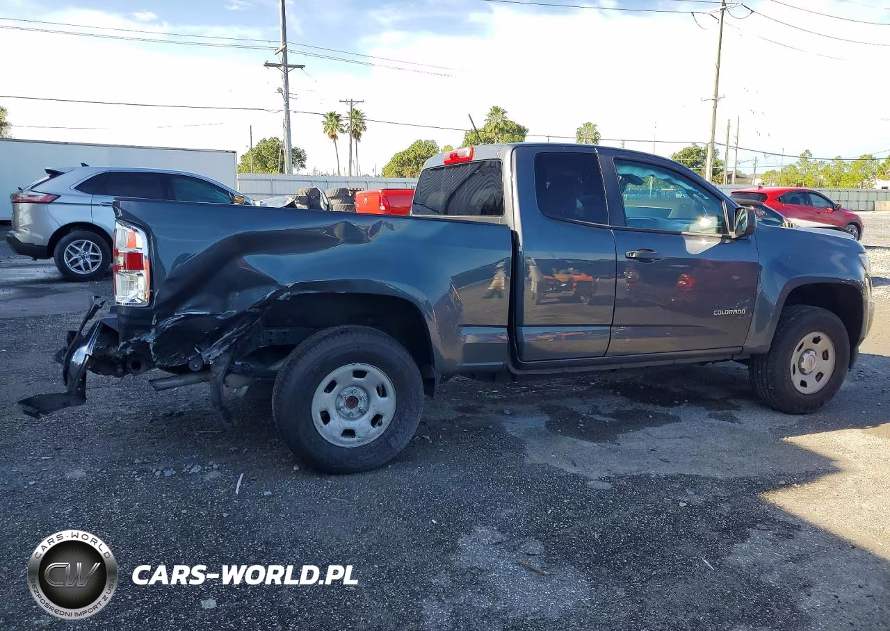 2017 Chevrolet Colorado VIN:1GCHSBEA6H1195389 - 3
