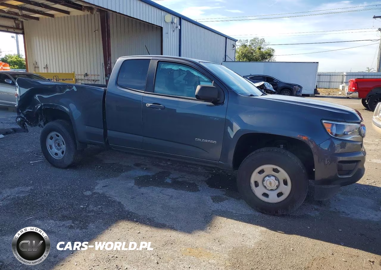 2017 Chevrolet Colorado VIN:1GCHSBEA6H1195389 - 4