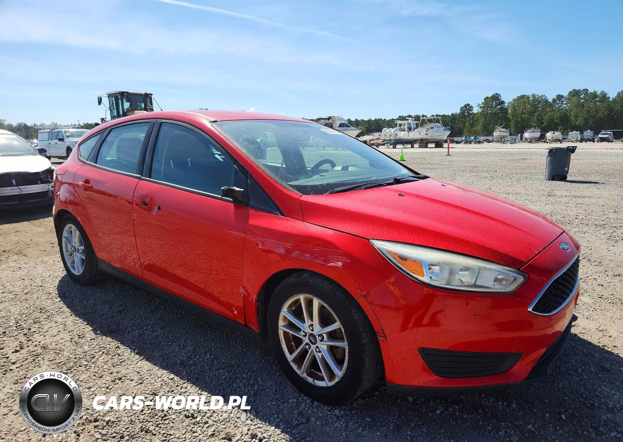 2016 Ford Focus Se VIN:1FADP3K25GL222402 - 4