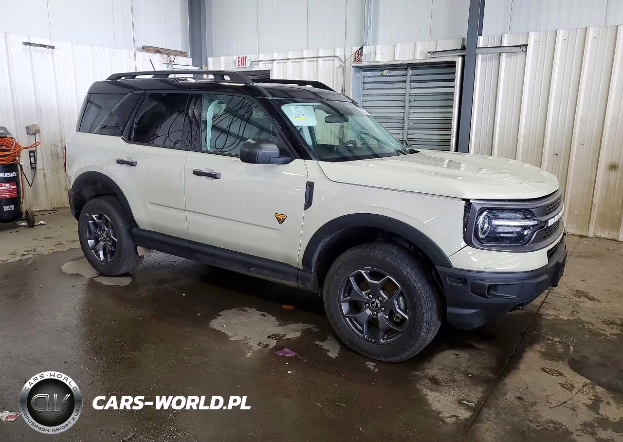 2024 Ford Bronco Sport Badlands VIN:3FMCR9D99RRF23042 - 4