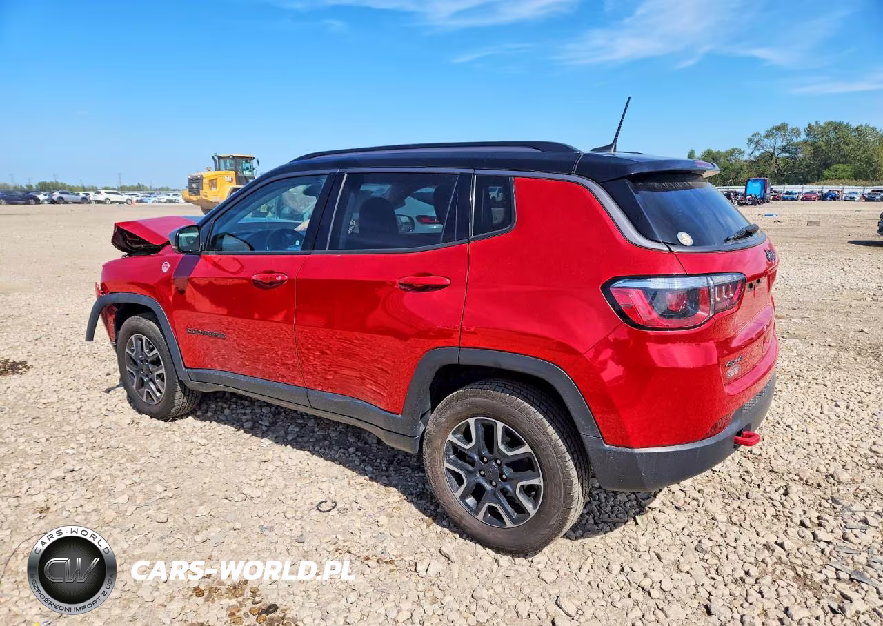 2019 Jeep Compass Trailhawk VIN:3C4NJDDB8KT744070 - 2