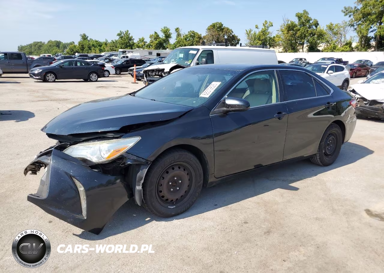2015 Toyota Camry Le