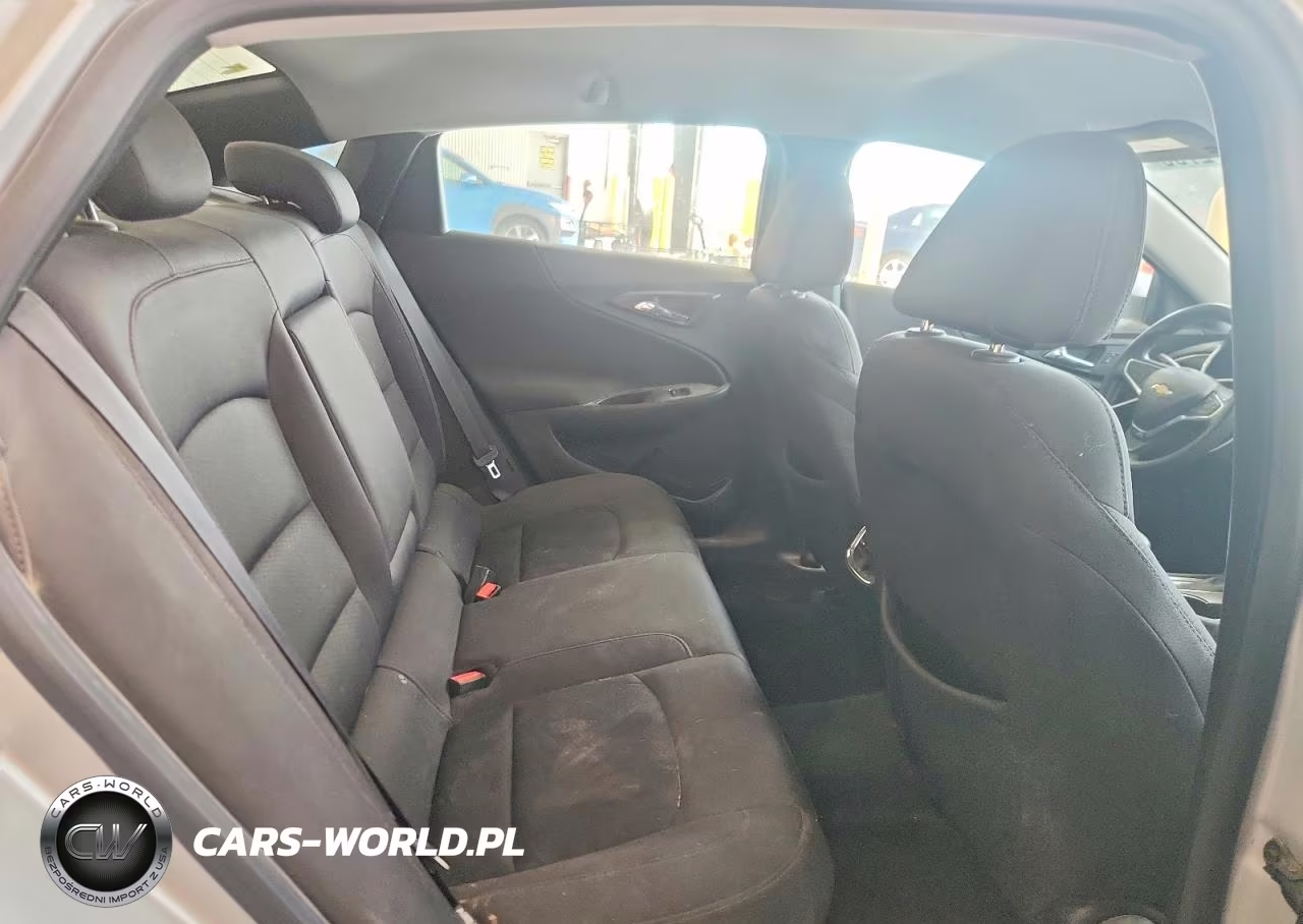 2019 Chevrolet Malibu Lt VIN:1G1ZD5ST2KF123436 - 10