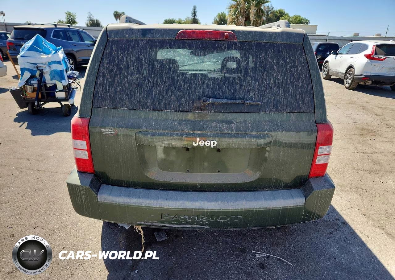 2008 Jeep Patriot Sport VIN:1J8FT28W48D732411 - 6