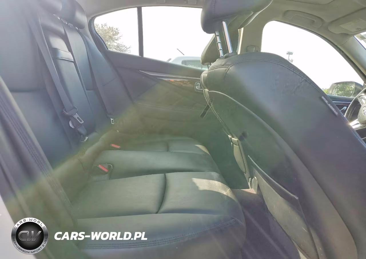 2018 Infiniti Q50 3.0T Luxe VIN:JN1EV7AR5JM443934 - 10