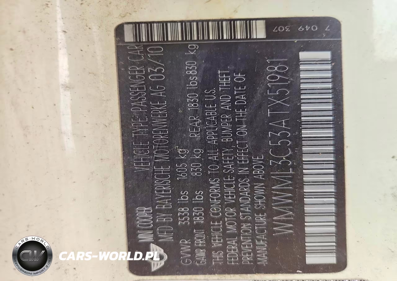 2010 Mini Cooper Clubman VIN:WMWML3C53ATX51981 - 13