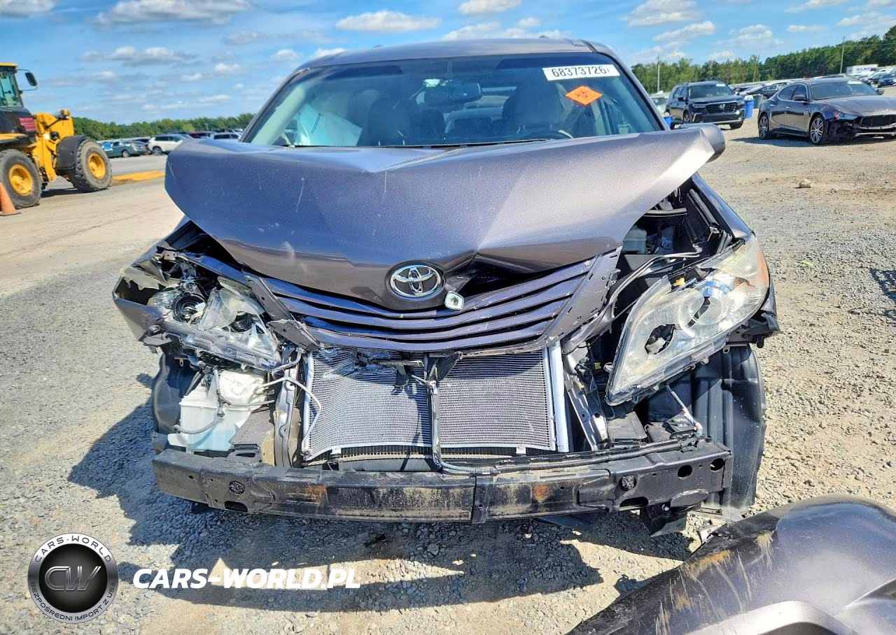 2016 Toyota Sienna Le VIN:5TDKK3DC7GS762189 - 5