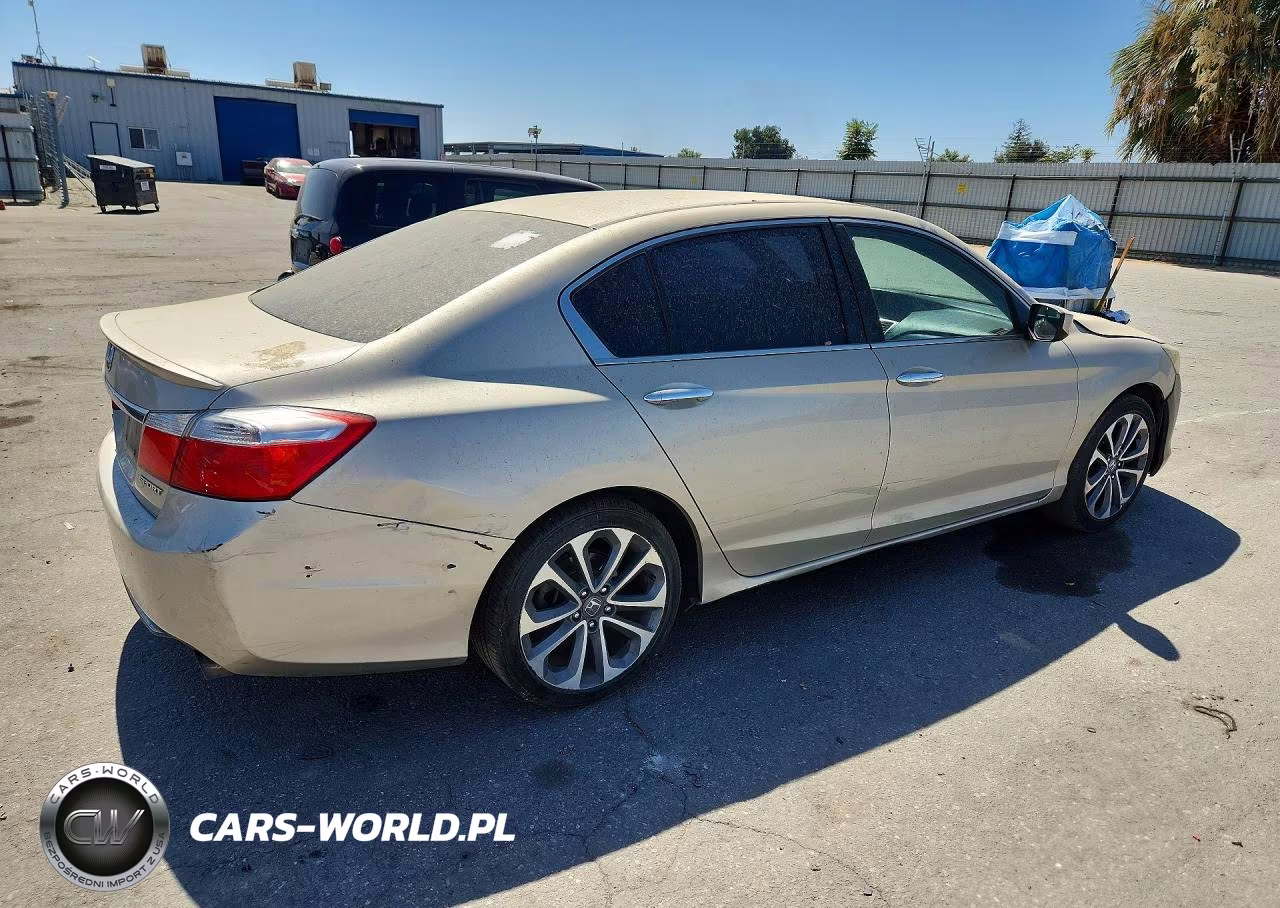 2015 Honda Accord Sport VIN:1HGCR2F5XFA208201 - 3